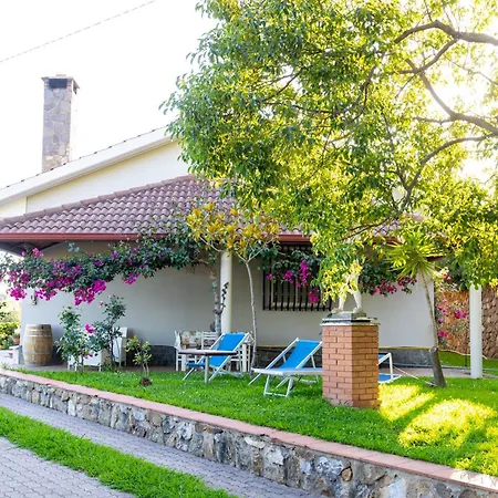 Vakantiehuis La Casa Di Nonna Lamezia Terme