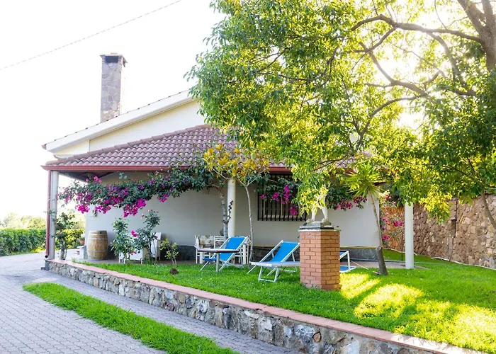 度假居 La Casa Di Nonna 拉默齐亚泰尔默