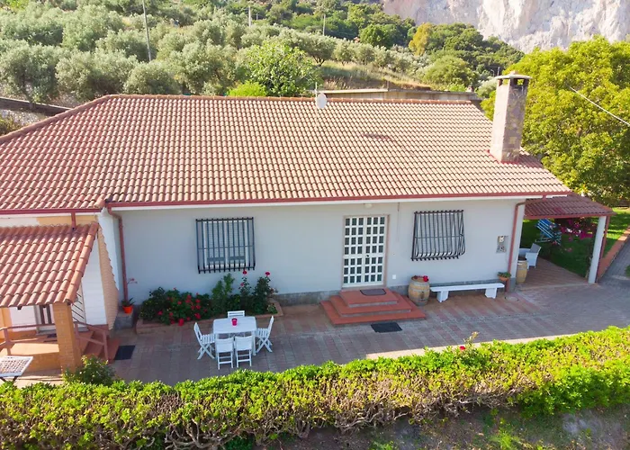 La Casa Di Nonna 拉默齐亚泰尔默